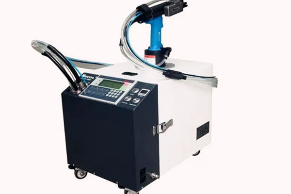 自動送料鉚接機(jī)不僅安裝方便且提高生產(chǎn)效率! 圖2